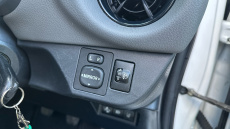 Toyota Yaris 1.5 VVT-i Icon 5dr Petrol Hatchback